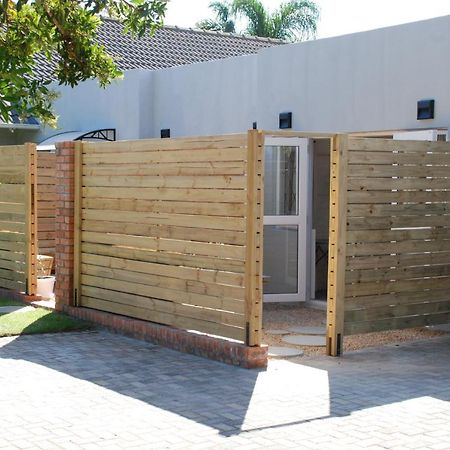 Secure, Private, Queen Room Close To Airport Port Elizabeth Exterior photo